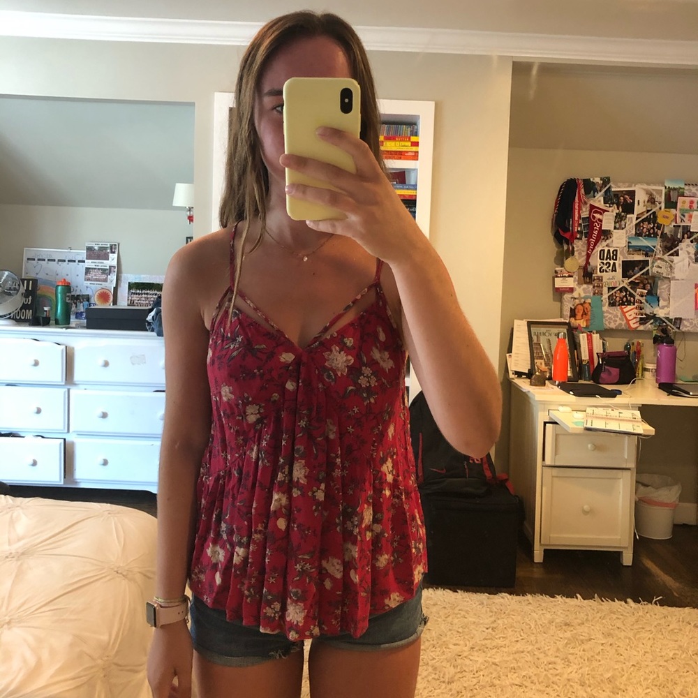 American Eagle Pink Floral Tank